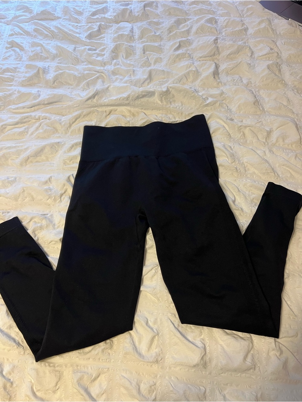 Amazon Black High-Waist Women's Leggings